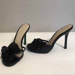 Lisa For Donald J Pliner Black Flower Heels Sz 7
